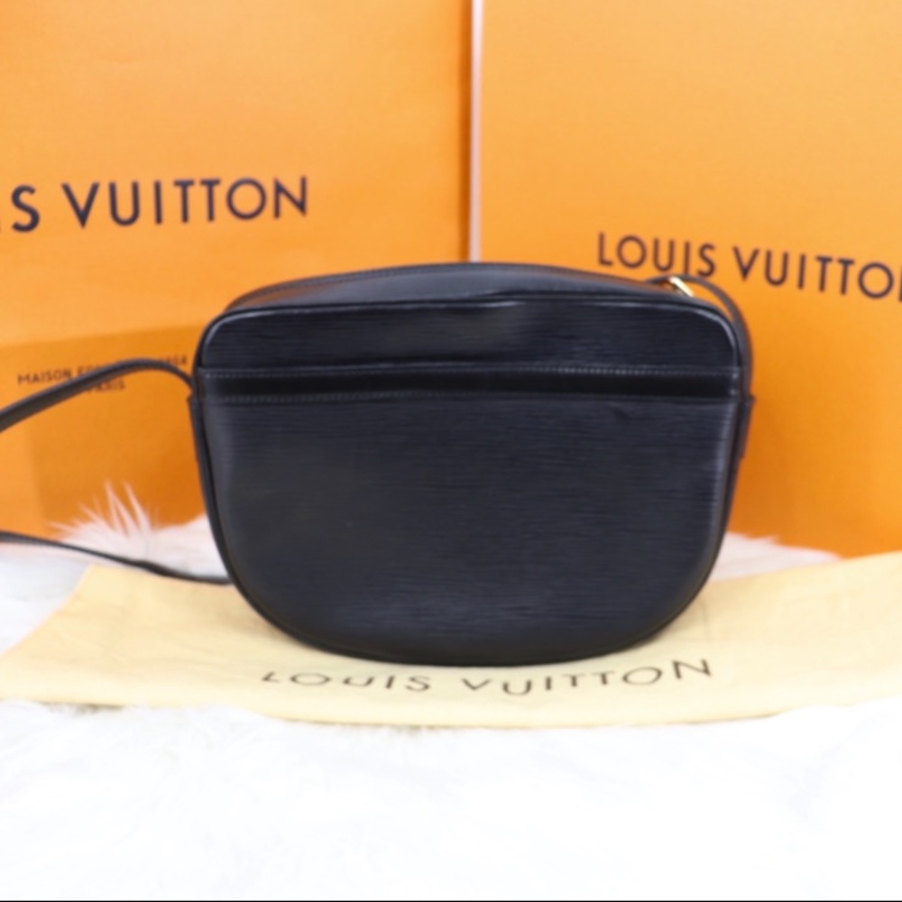 ❤️✨BEAUTIFUL✨❤️ CROSSBODY - Picture 4 of 14